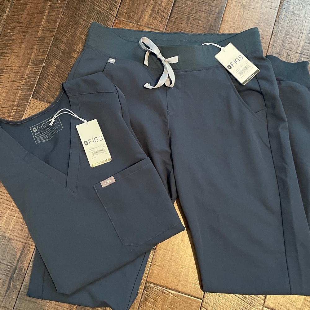 Figs Scrub set Dark Harbor top:M pants:S/T